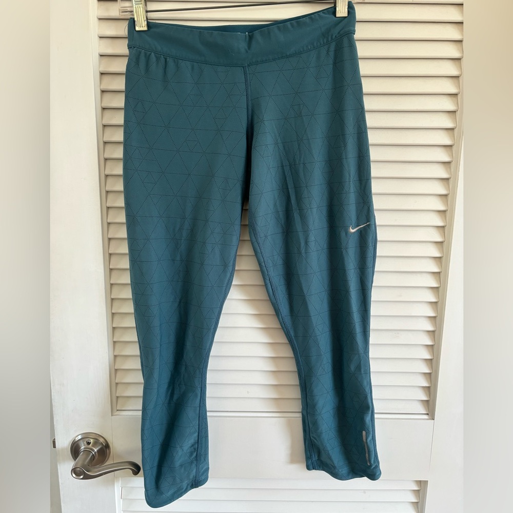 Nike Relay Crop Women’s Running Tights Size Medium